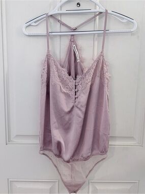 Abercrombie & Fitch Bodysuit S | NWT Lilac Satin Lace Trim